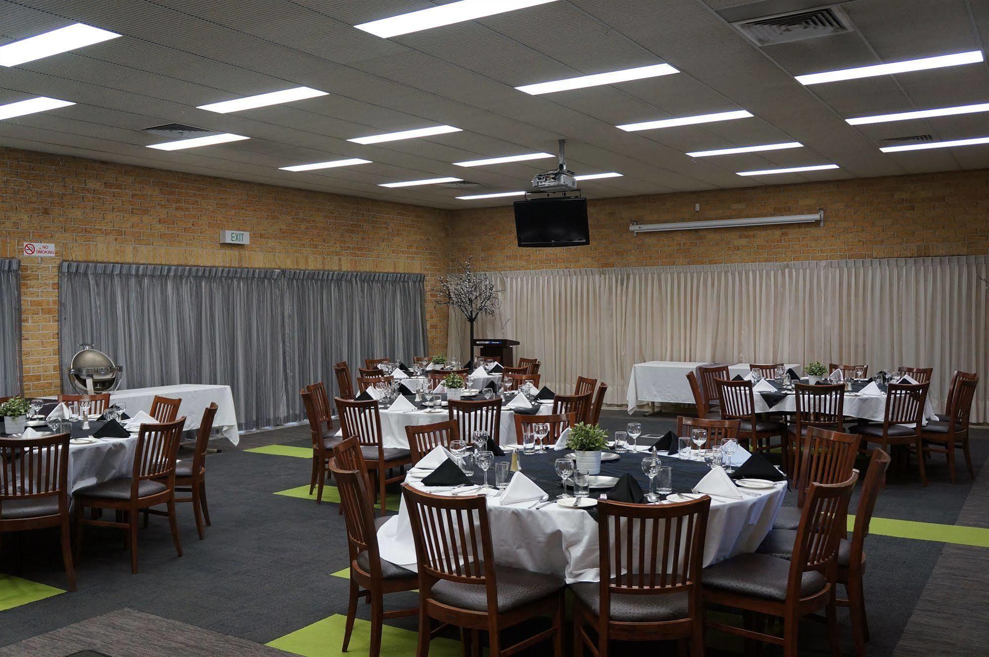 Coopers Colonial Motel Brisbane Exterior foto